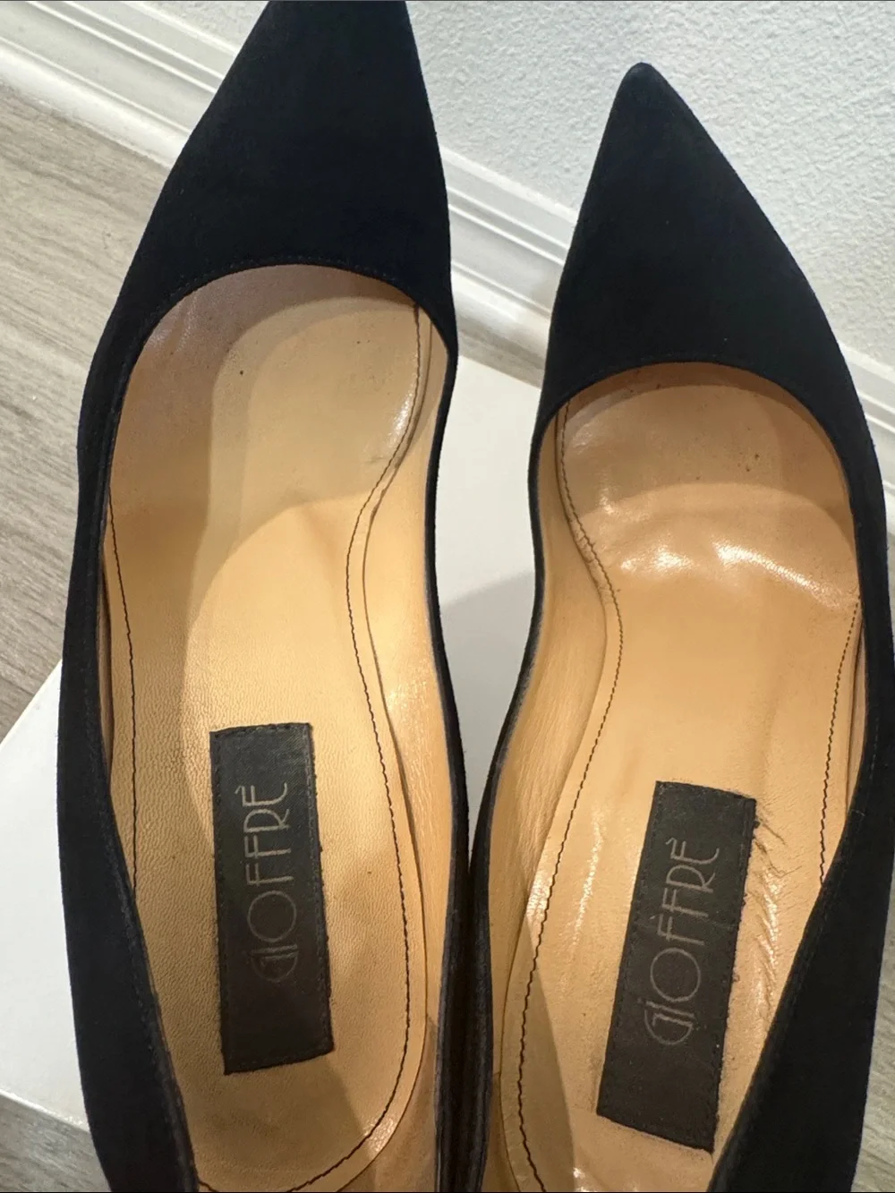Gioffré elegant black